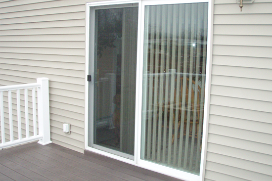 Monrovia-screen-door-repair
